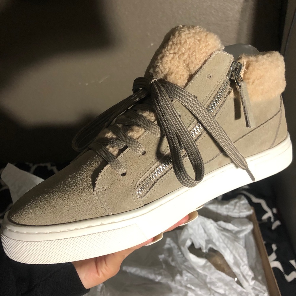 Steve Madden kameo taupe sued shoes - Picture 1 of 4